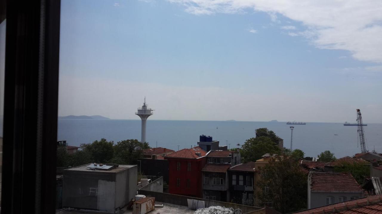 Tashkonak Studio Suites Istanbul Bagian luar foto