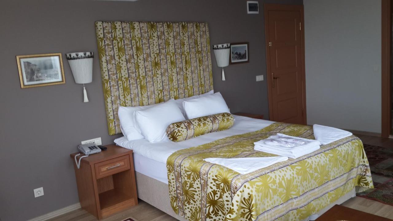 Tashkonak Studio Suites Istanbul Bagian luar foto
