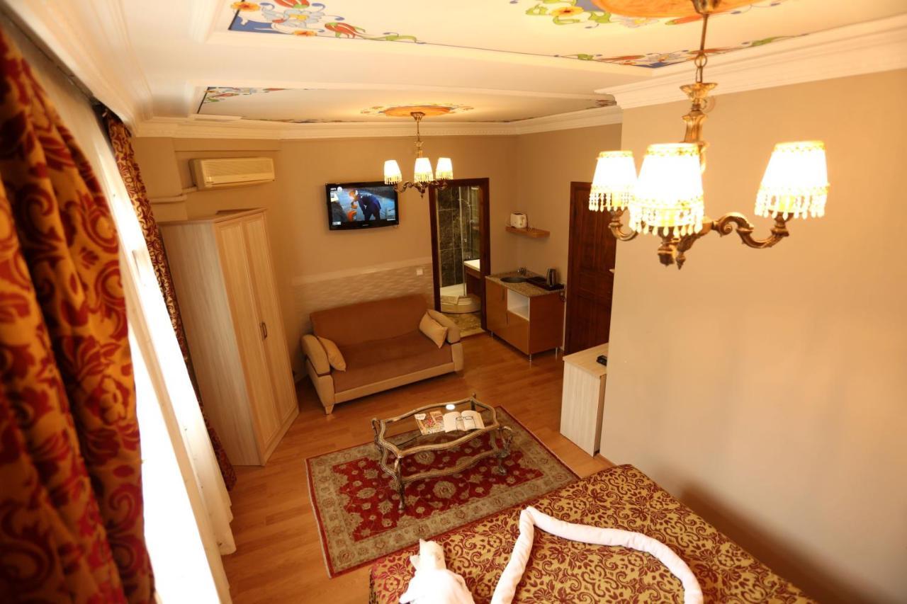 Tashkonak Studio Suites Istanbul Bagian luar foto