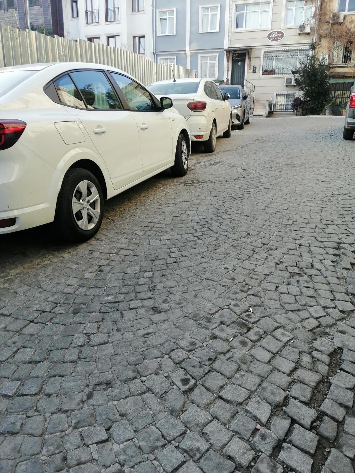 Tashkonak Studio Suites Istanbul Bagian luar foto